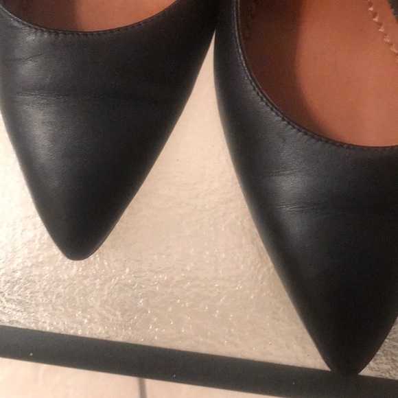 Excellent Condition Authentic Coach shoe - Picture 5 of 5